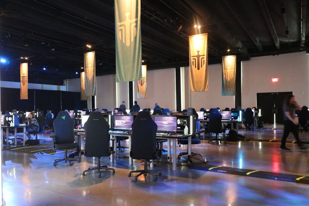 193d9e53e1aef2d4ff4689cdcc1xbdo5